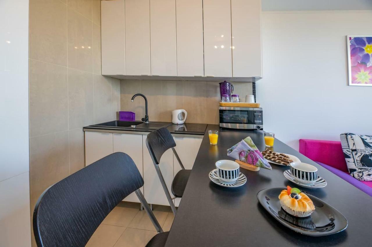 Apartment Adesso Warszawa...on The Of Citycenter *